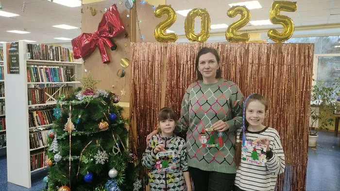 photo_5463099217288487531_y