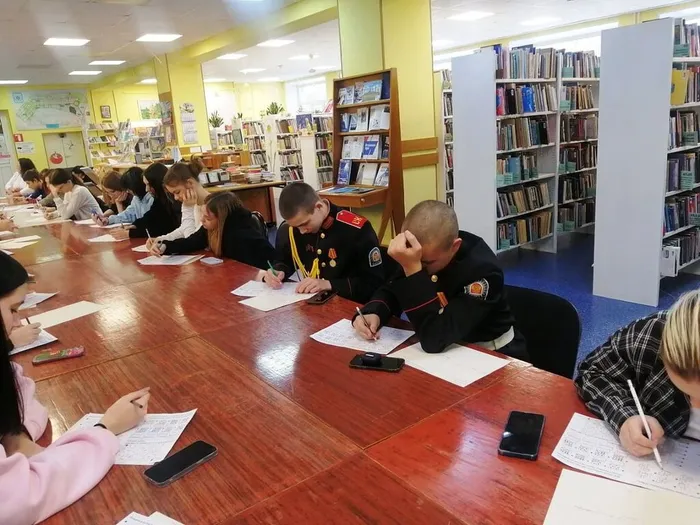 photo_5229048852852181986_y