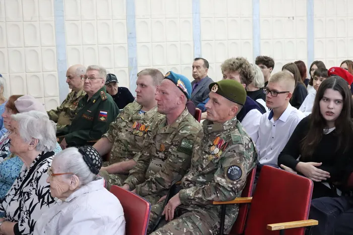 Патриотический час, посвященный годовщине Курской битвы и Дню окончания Второй мировой войны и Победы над Японией