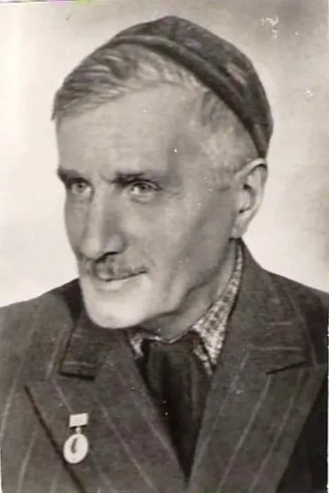 1 василий ян портрет(4)