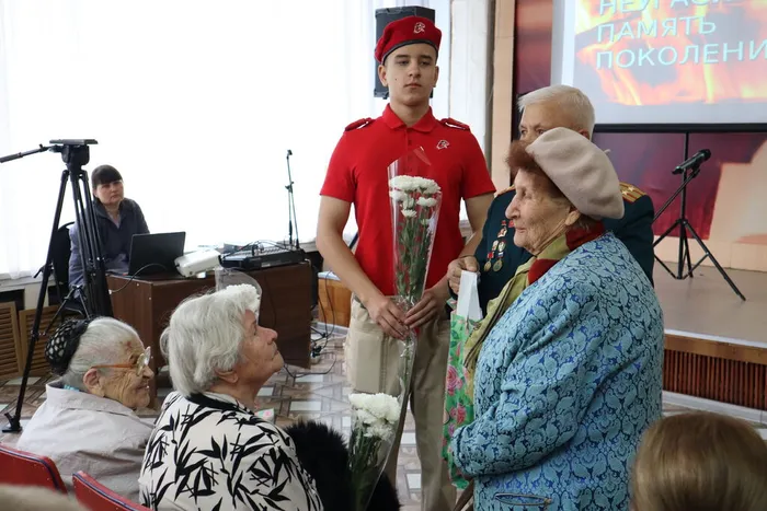 Патриотический час, посвященный годовщине Курской битвы и Дню окончания Второй мировой войны и Победы над Японией
